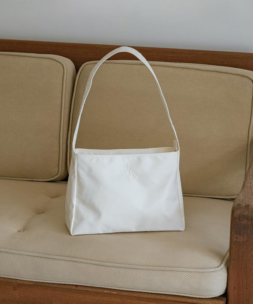 Mucu And Ebony Comfy Bag _ Cream