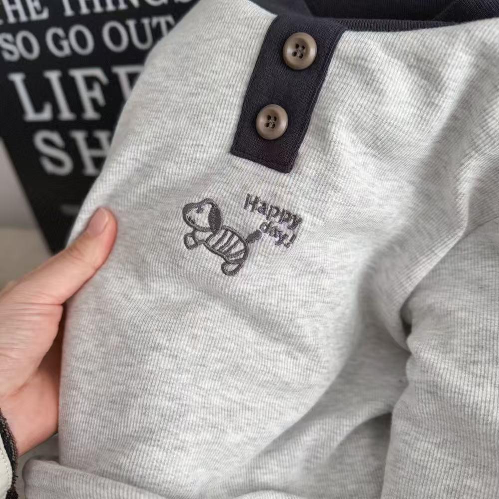 Dreilagiges gepolstertes warmes Oberteil für Kinder (Jungen & Mädchen), vielseitige Winter-Schuluniform