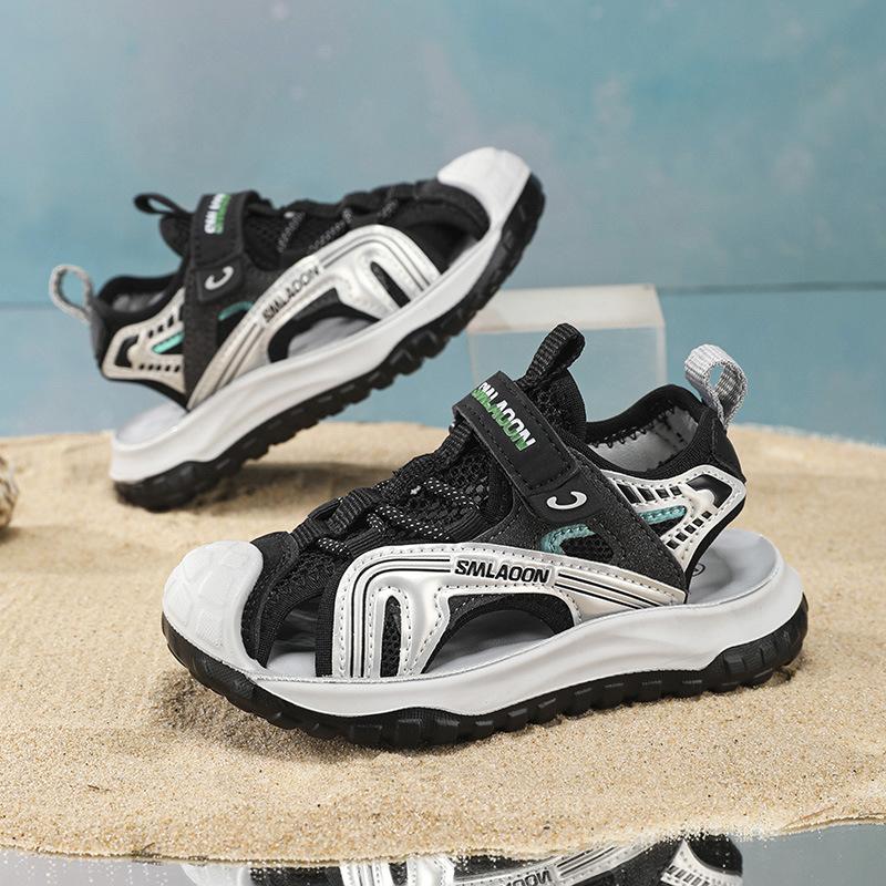 Medium and older children's shoes Boys Baotou soft-soled sandals 2025 summer new boys soft-soled children Velcro