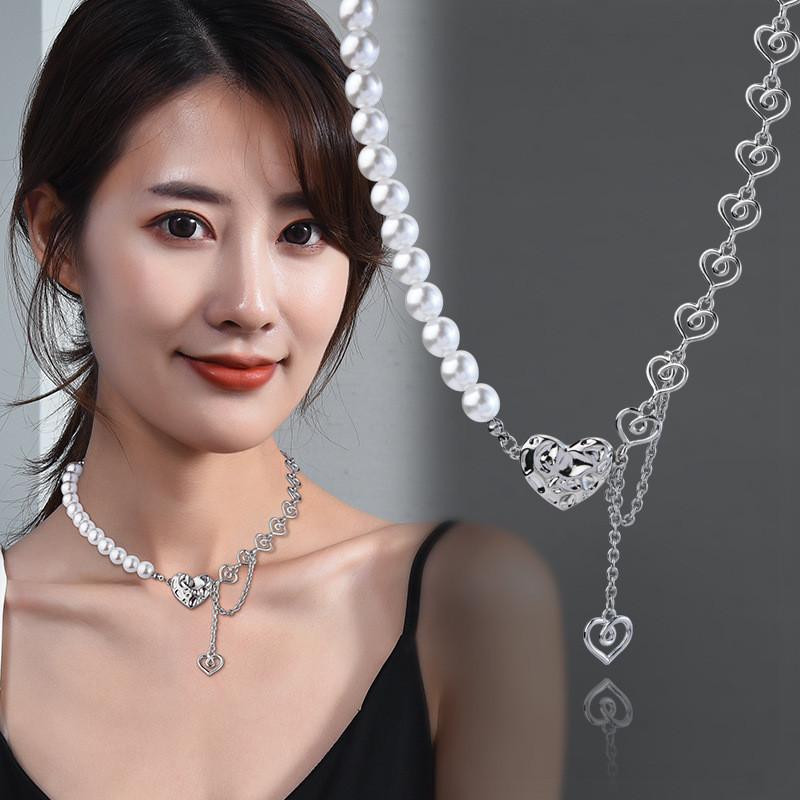 Elegant Korean Style Titanium Steel Heart Shaped Necklace With Pearl Chain Design