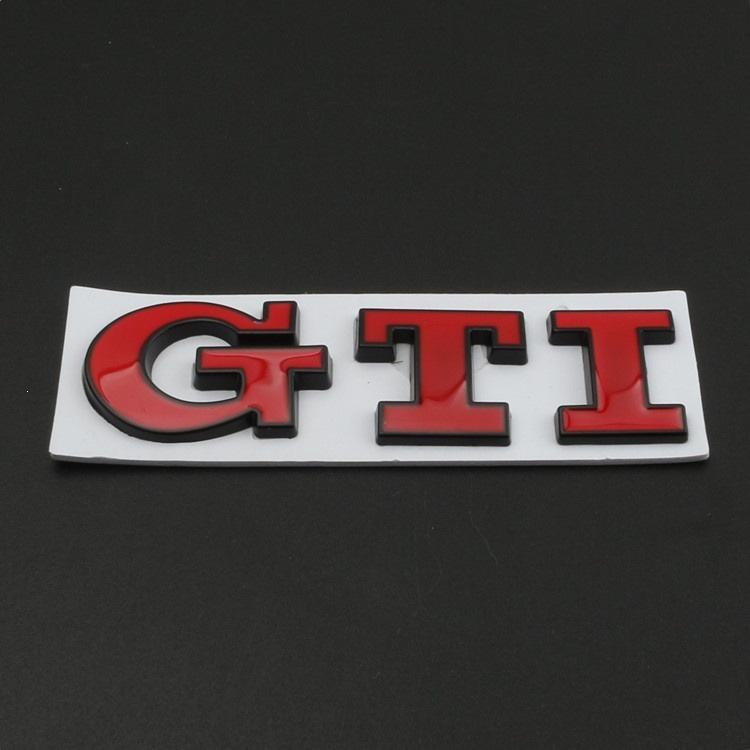 Kompatibilis Volkswagen POLO, Golf és GTI emblémákkal, hűtőrács logókkal, nyuszi matricákkal és egyedi csomagtérajtó jelvény dekorációkkal.
