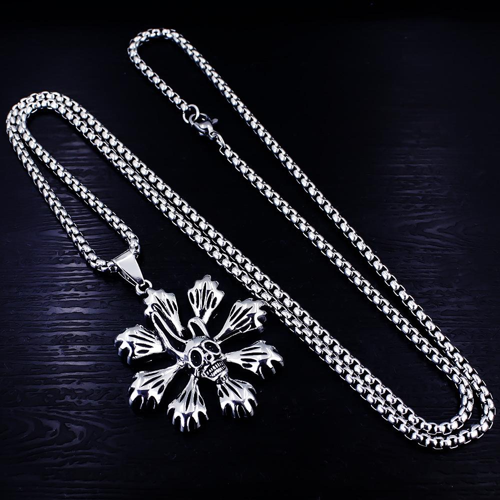 Titanium Steel Flower Skull Pendant Punk Necklace Retro Trendy Men's Skull Flower Necklace