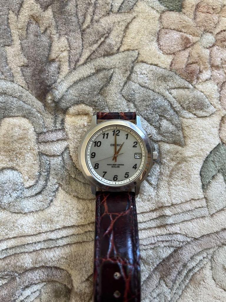 [USED] SEIKO Solar-powered Radio-controlled Watch