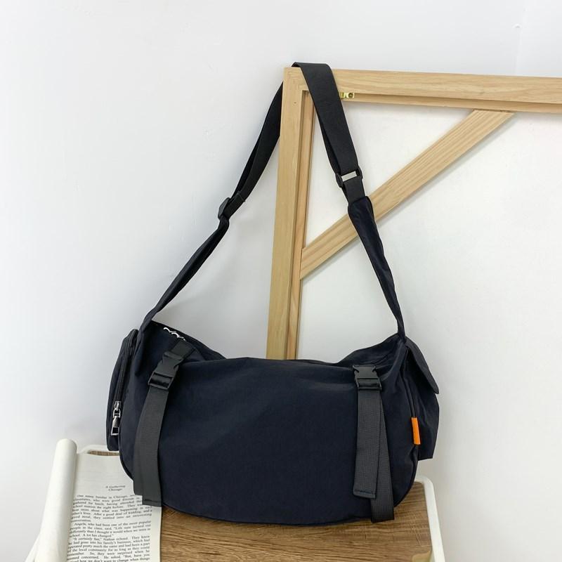 Crossbody-Stoff-Nylon-Taschen für Freizeitsport  hohe Kapazität  vielseitig und praktisch  Einzelschultertasche