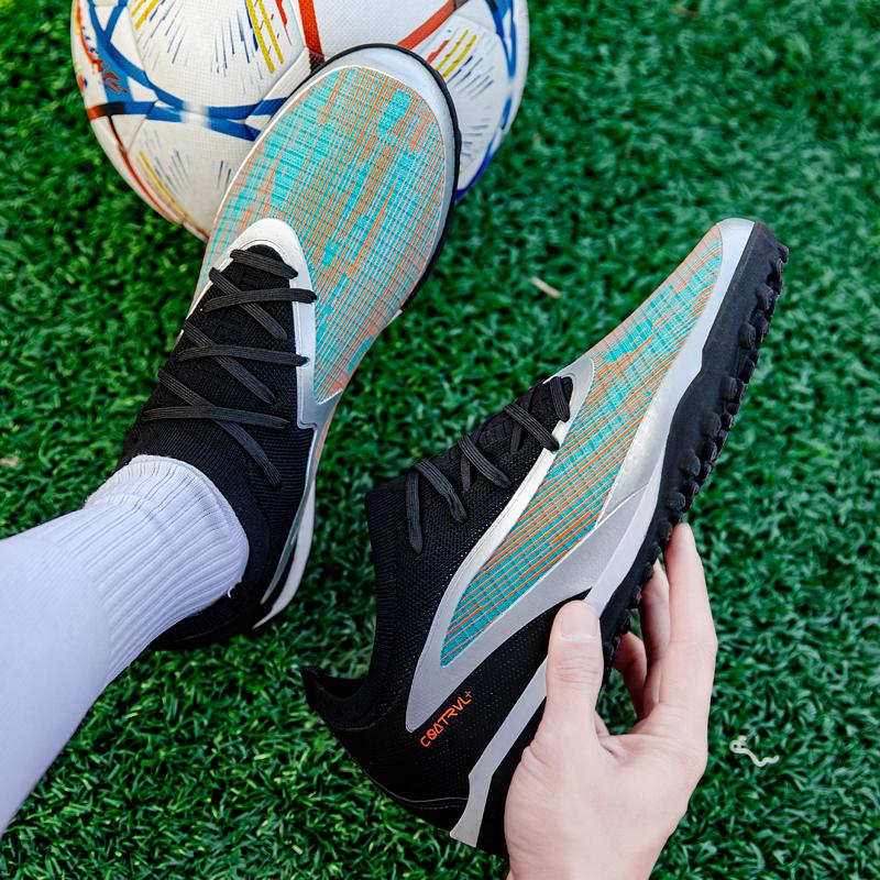 Herren Neue TF Fußballschuhe Sneaker Professionelle Gesellschaft Lässige Männliche Fußballschuhe Futsal Hohe Qualität Fußballschuhe Training