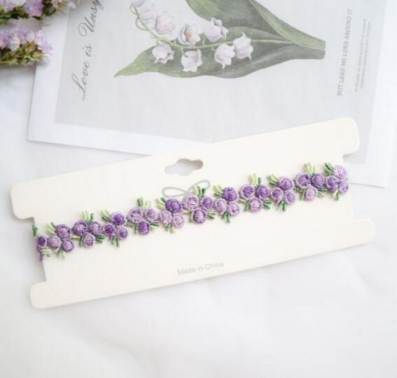Pfirsichrosa Spitze Bestickte Florale Choker-Halskette für Damen - Frühling/Sommer Kollektion
