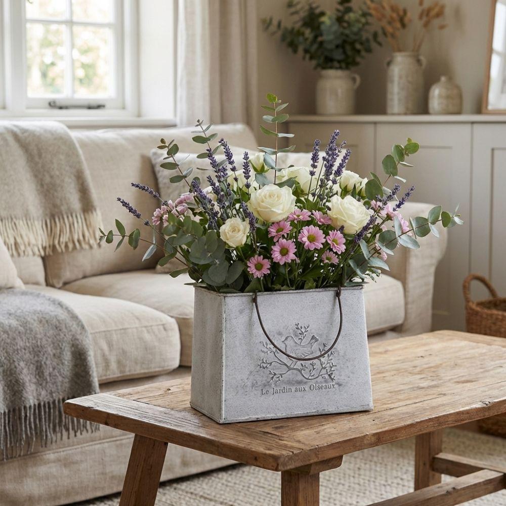 Vintage Distressed Handbag Flower Pot Wear-resistant Flower Vase Iron Art Vase Plant Bucket Decorative Pot Flower Container