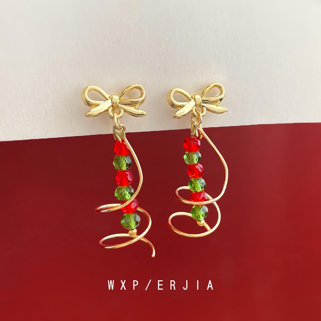 

Gold Plated Christmas Tree Beaded Ear Clips - Handmade Bow Design for Non-Pierced Ears