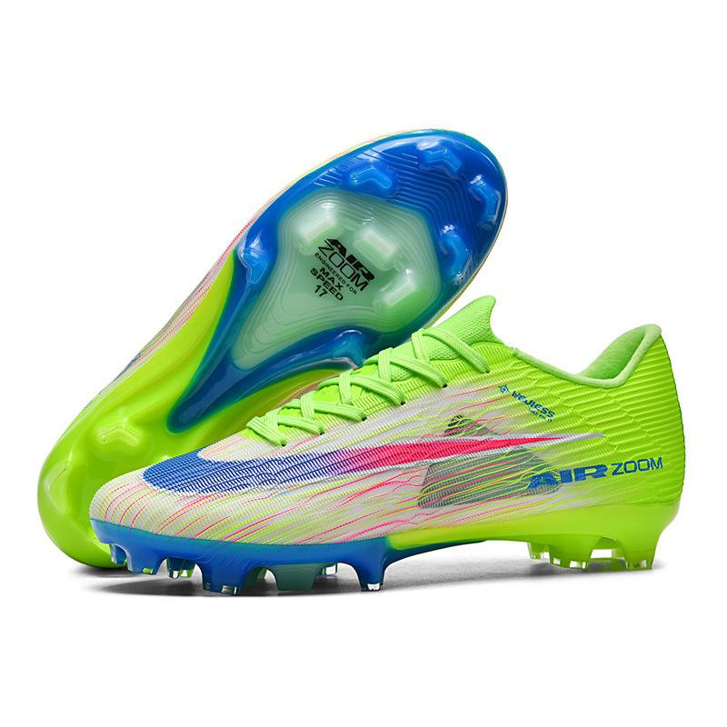 Scarpe da calcio basse per giovani uomini e donne per sport all'aperto erba combattimento reale antiscivolo professionale AG unghie rotte