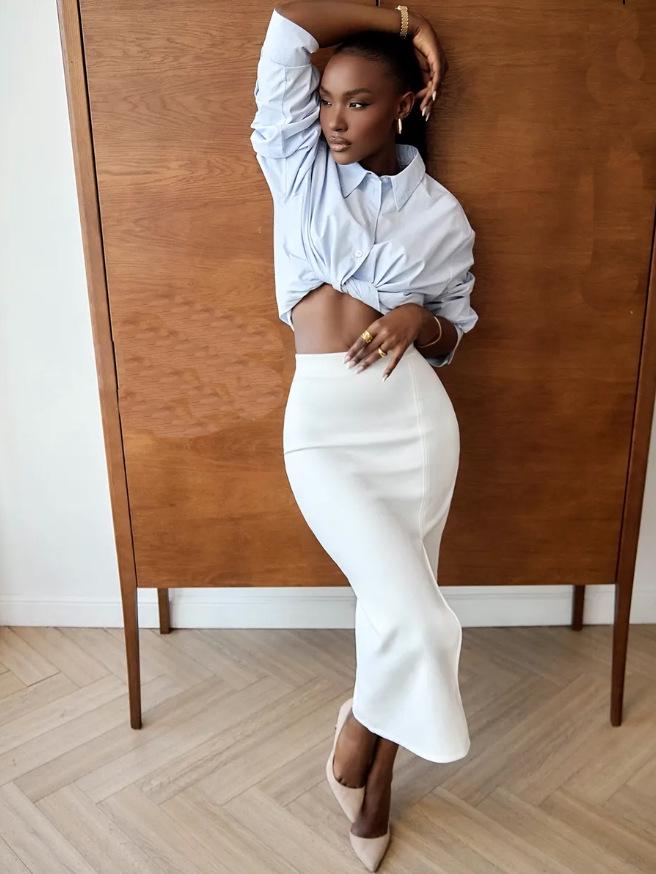 Cross Collection: 2025 Suede High-Waist Slit Skirt - Elegant Mid-Length Hip-Hugging Design for Spring & Autumn