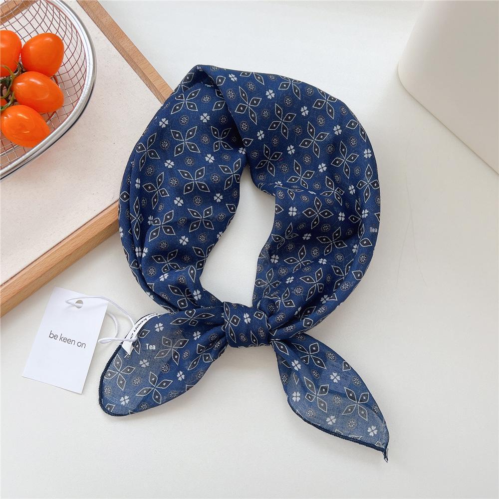 55 Floral Small Silk Scarf: Spring/Summer Korean Fashion Headscarf, Decorative Hairband, Paisley Neckerchief