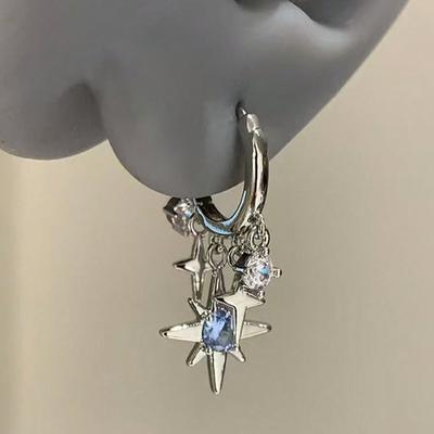 1 Pair Elegant and Able Four-Pointed Star Earrings, Suitable for Women To Wear At Any Occasion