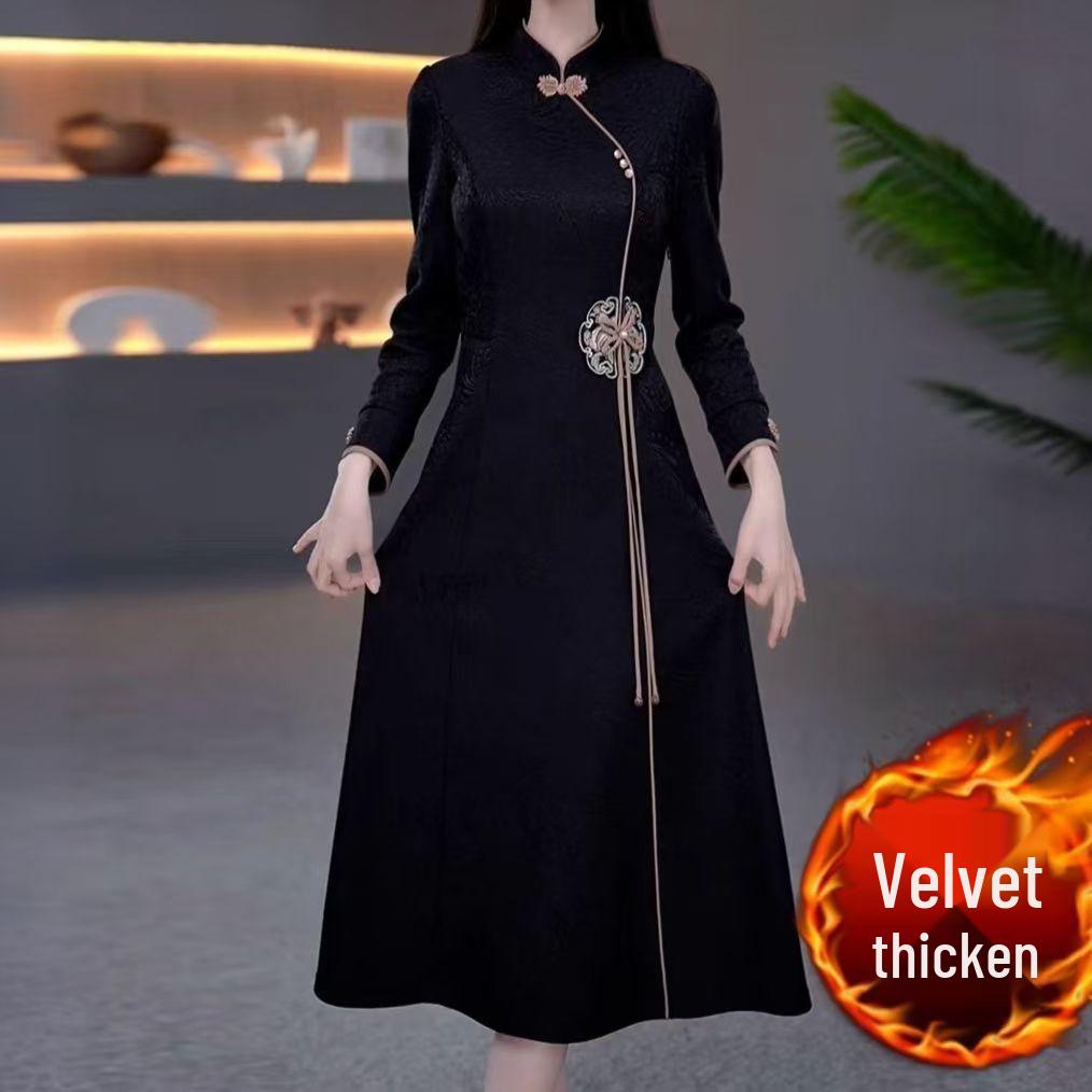 

Elegant Women s Thickened Qipao: Autumn/Winter Slimming Velvet Dress for Moms XL (85-100 jin recommended)