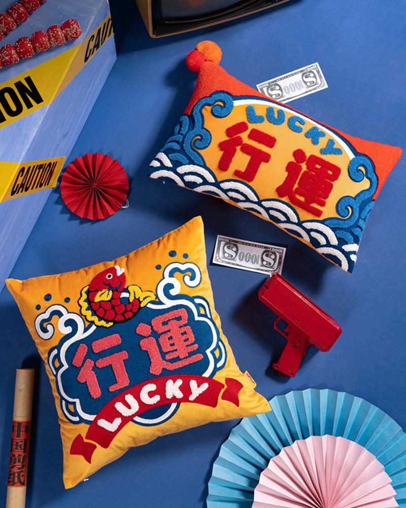 Velvet Tufted Koi Cushion Joy Chinese Traditional Lucky Fish Embroidery Cushion Cover Sofa Chair Bedding Decor Pillow