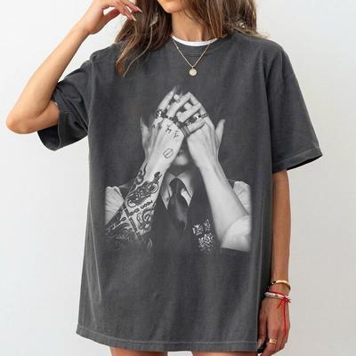 Vintage Retro Oversized T-Shirt für Kpop-Fans mit einzigartigem Grafikdruck
