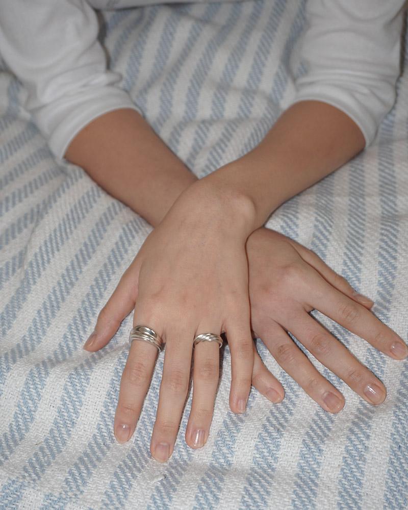 Pair Of Love [925Silver]Drape Wave Frill Ring