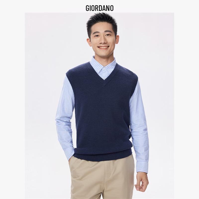 

Мужской трикотажный жилет с V-образным вырезом Giordano, устойчивый к пиллингу L