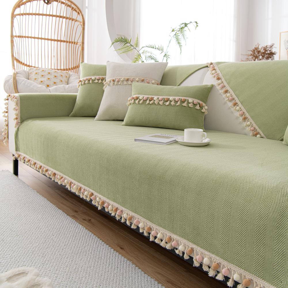 

Подушка с бархатными кисточками в кремовом стиле, нескользящая подушка для дивана, универсальный чехол для дивана Four Seasons, простой и свежий чехол для дивана, ткань 70X70