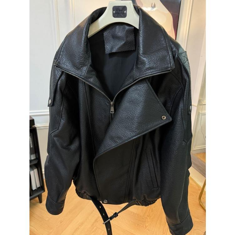Stylish Women's Motorcycle Jacket with Thickened Lamb  Simulated Leather