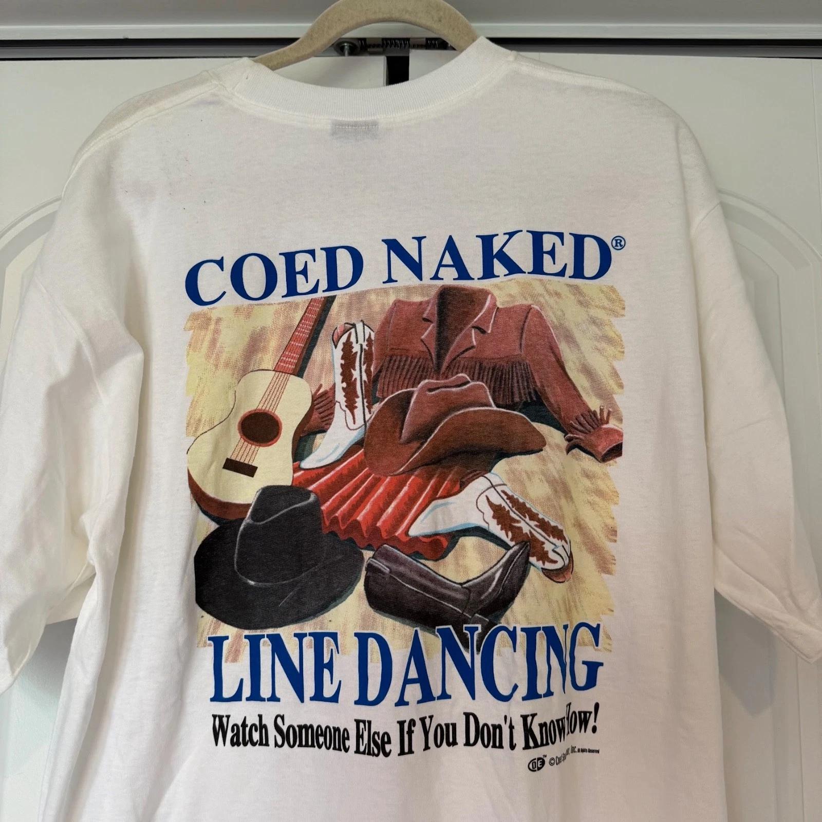 

Новый с бирками Винтажная футболка с графическим принтом Coed Naked Line Dancing 2000-е Y2K Размер XL 2XL
