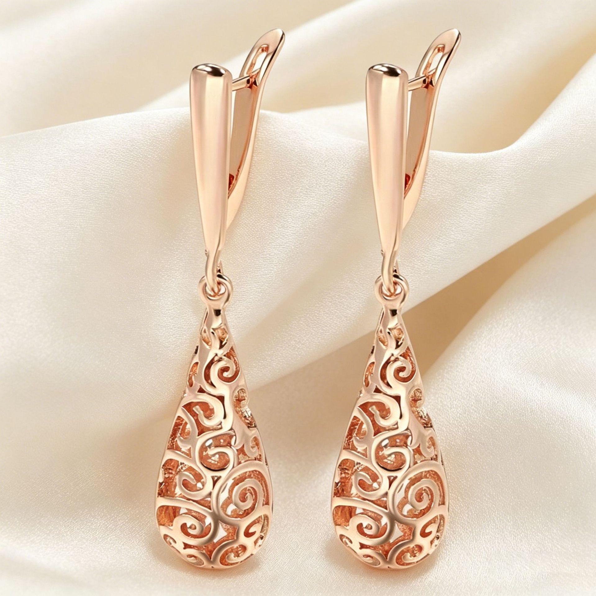 Yanbai Vintage European & American Water Drop Hollow Carved Earrings for Women - Retro Elegant Design