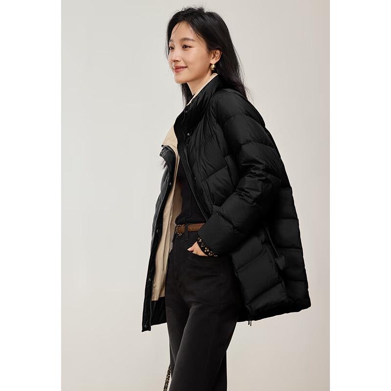 

VICTORIA&VERA Women s Color-Block Knitted Down Jacket L