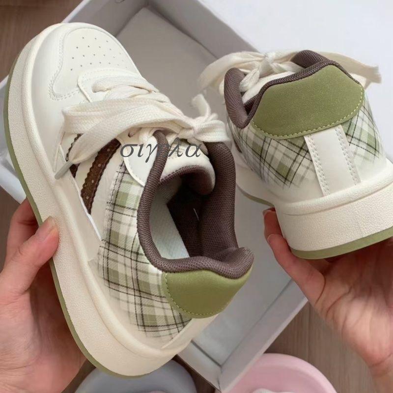 

Soft-soled lightweight little white shoes for women s autumn models, popular versatile casual board shoes for students, Korean version 40 зелений