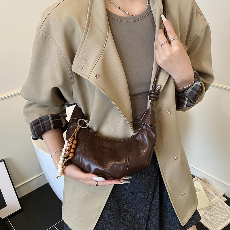 Commuter Dumpling Bag Women's 2025 Autumn New Trendy Fashion Shoulder Bag Pleated Slack Messenger Bag