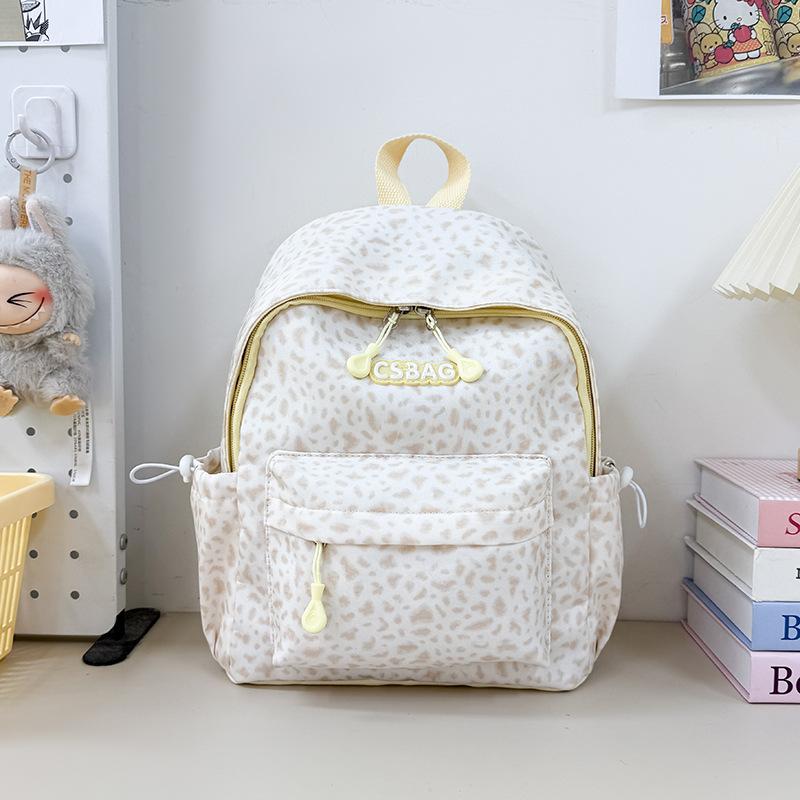 Schoolbag Japanese small fresh soft sister girl backpack female Korean version Mori versatile schoolbag large capacity high school student backpack