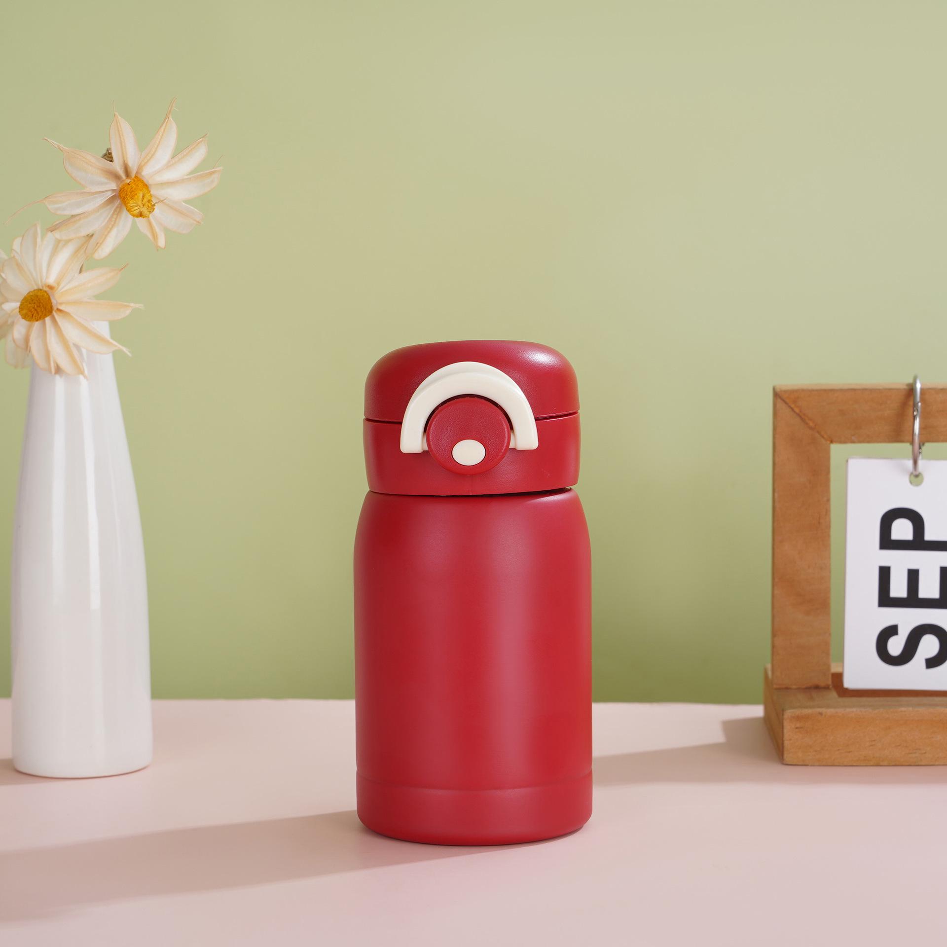 

Трендовая мини-карманная термокружка из нержавеющей стали 304 для детей - Портативный и милый выдвижной дизайн 200ml красный