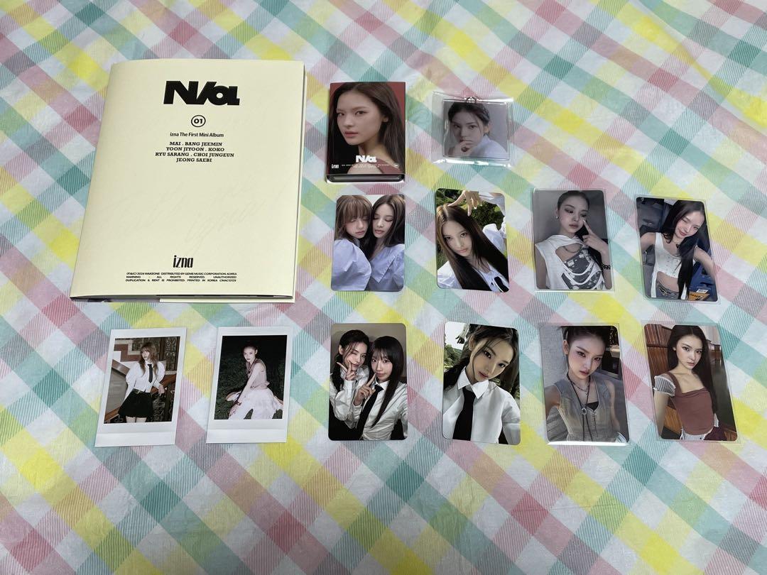 

[USED] izna N/a Album