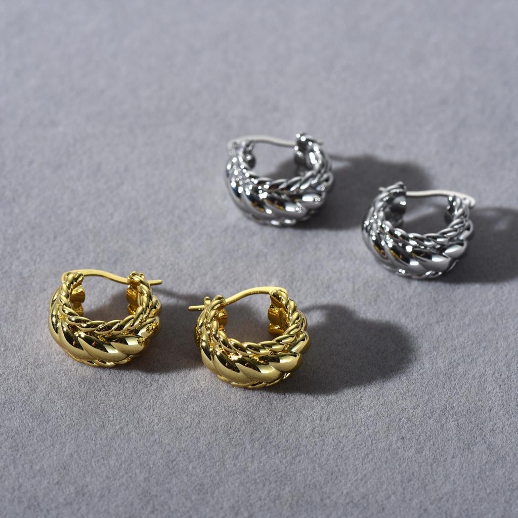 Premium Messingbeschichtet 18K Echtgold Ohrstecker Gedreht Gewebte Ohrringe Einfach Leichter Luxus Trend Retro Ohrringe