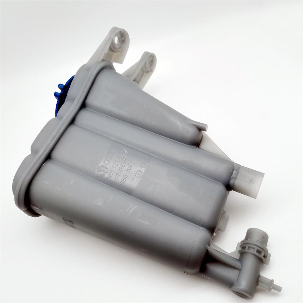 Engine Radiator Coolant Overflow Recovery Reservoir Bottle Expansion Tank With Lid For A4 A5 Q5 S5 S4 8K0121403Q