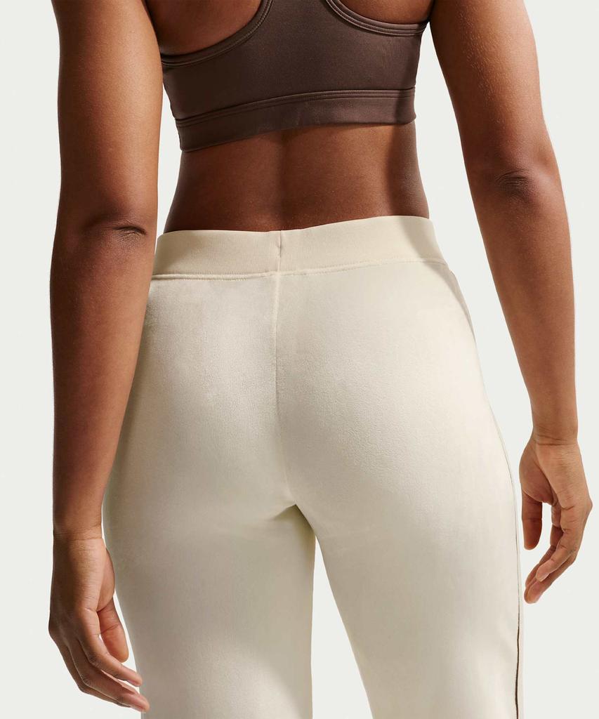 Nike Sportswear Velour Pants W - Coconut Milk / Iq0679-113