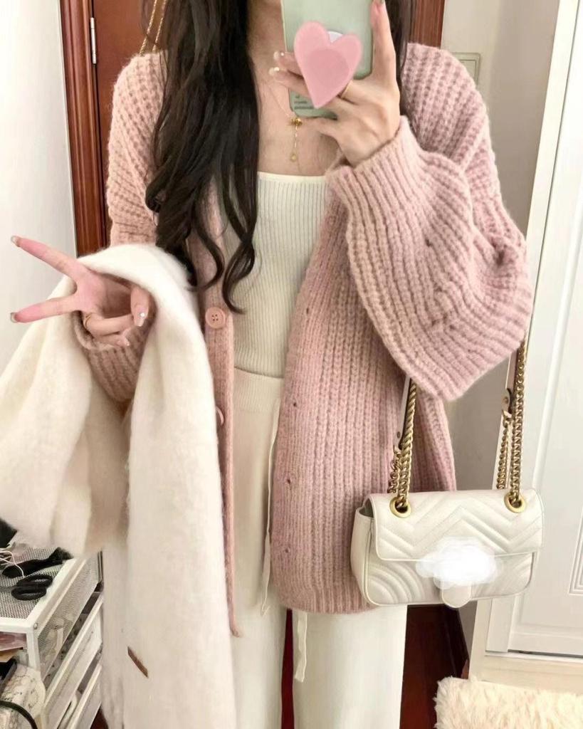 Women's Soft Pink Knit Cardigan - Loose, Gentle Style for Spring & Autumn