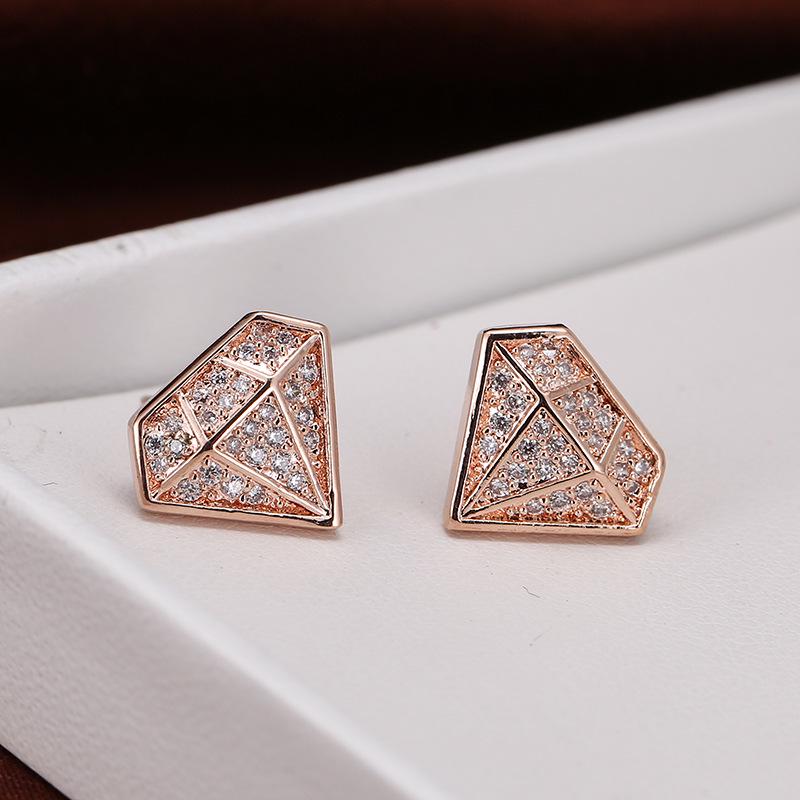 Korean Geometric Diamond Stud Earrings: Minimalist, Elegant Metal Design for Women
