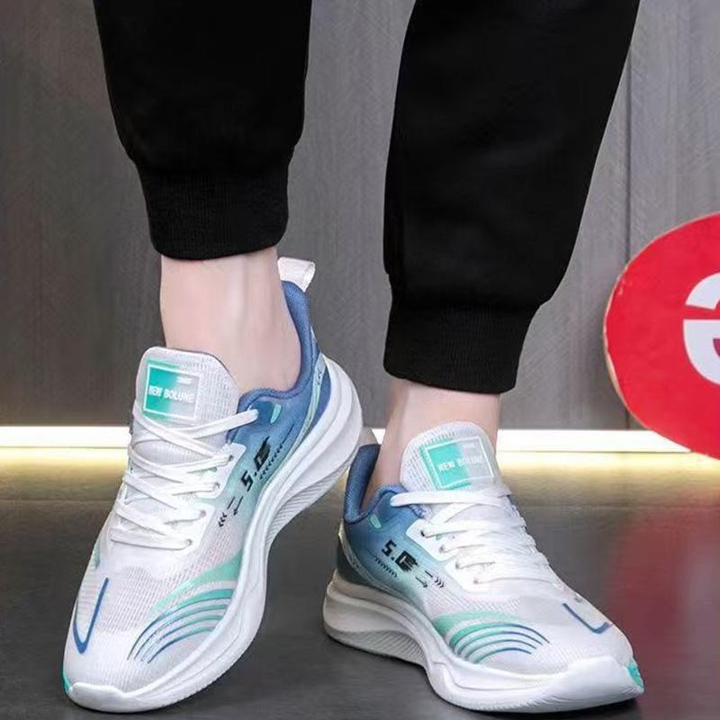 Skor herr sommar nya herr sportskor mjuk sula ungdom löparskor trendiga herrskor