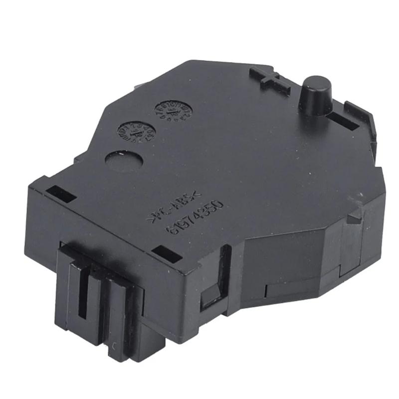 Multi Function Integrated Steering Wheel Switches Unit Supporting Sound Cruise Control and Vehicle Computer Management for Comprehensive Command