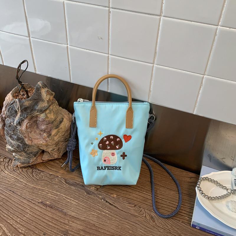 Cute Cartoon Print Small Bucket Bag With Zipper Closure For Daily Use