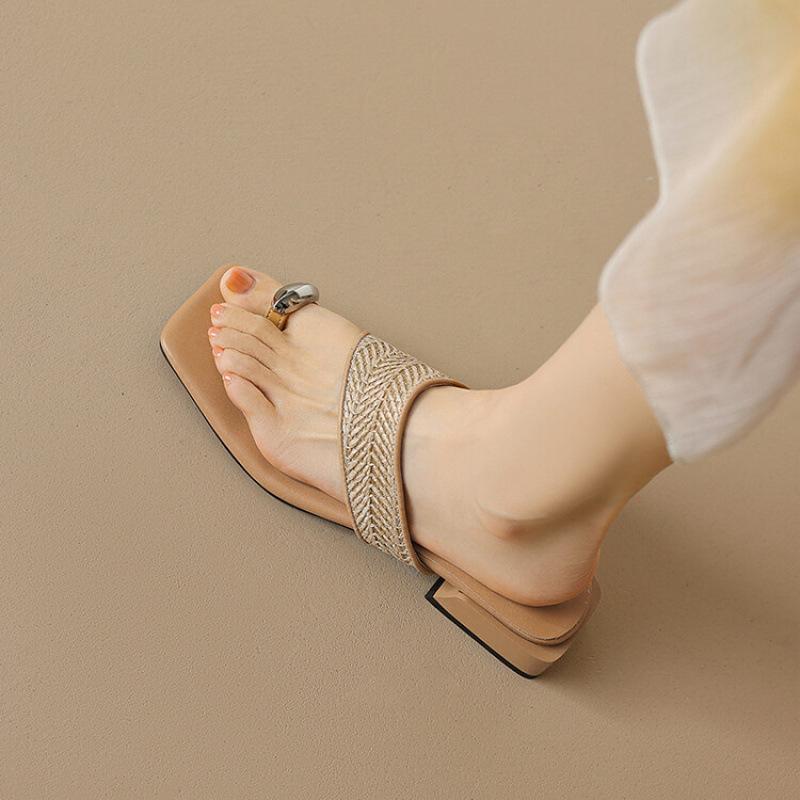 New Summer Women's Flat-bottomed Slippers Casual Solid Color Soft Bottom Size Sandals Comfortable One-pedal Set of Toe Slippers