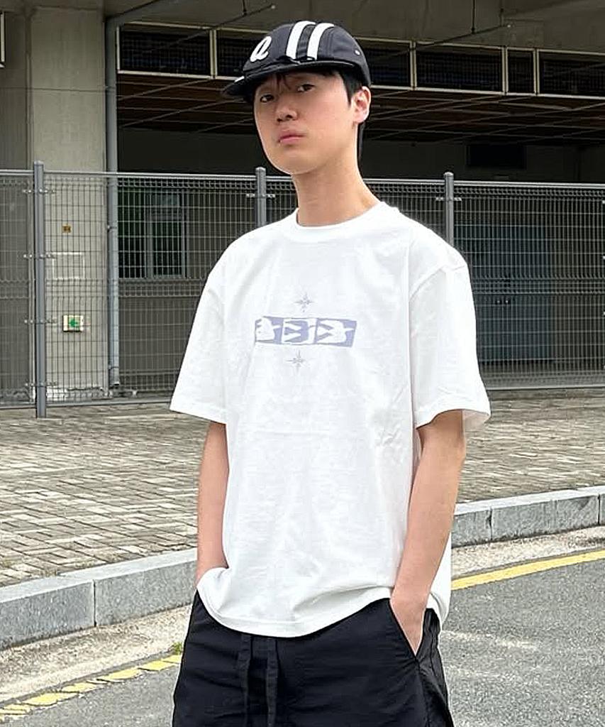 INTEMPOMOOD Bird Glyph T-Shirt: 2 Colors