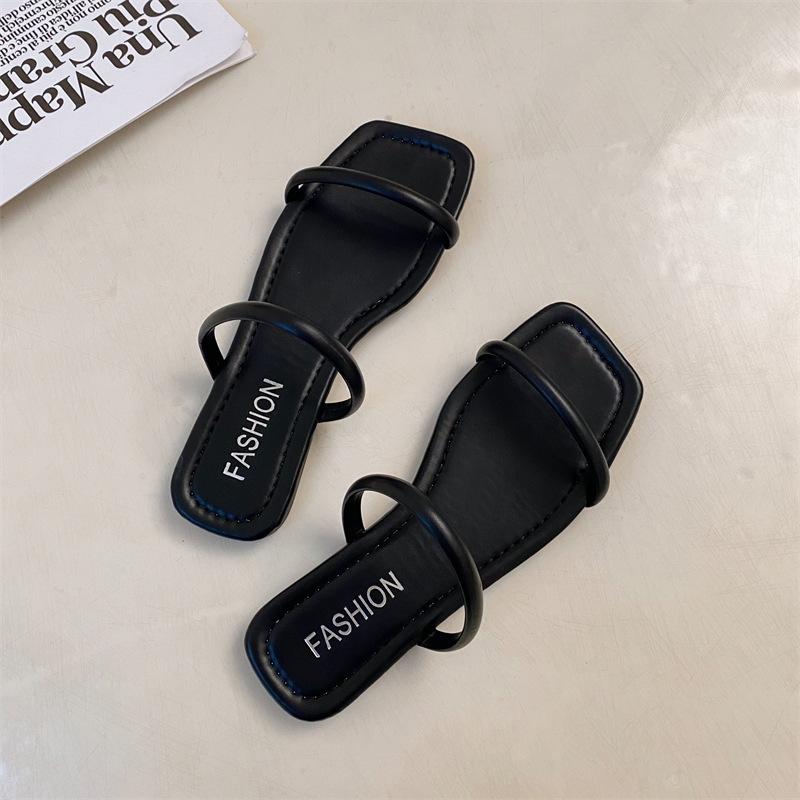 Internet celebrity square head sandals women's new summer niche open-toed soft sole word with slippers outside wearing beach shoes