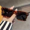 2024 New Square Rivets Fashion UV400 Sunglasses Men Women Shades Vintage Trending Sunglasses Travel Outdoor Fishing Glasses