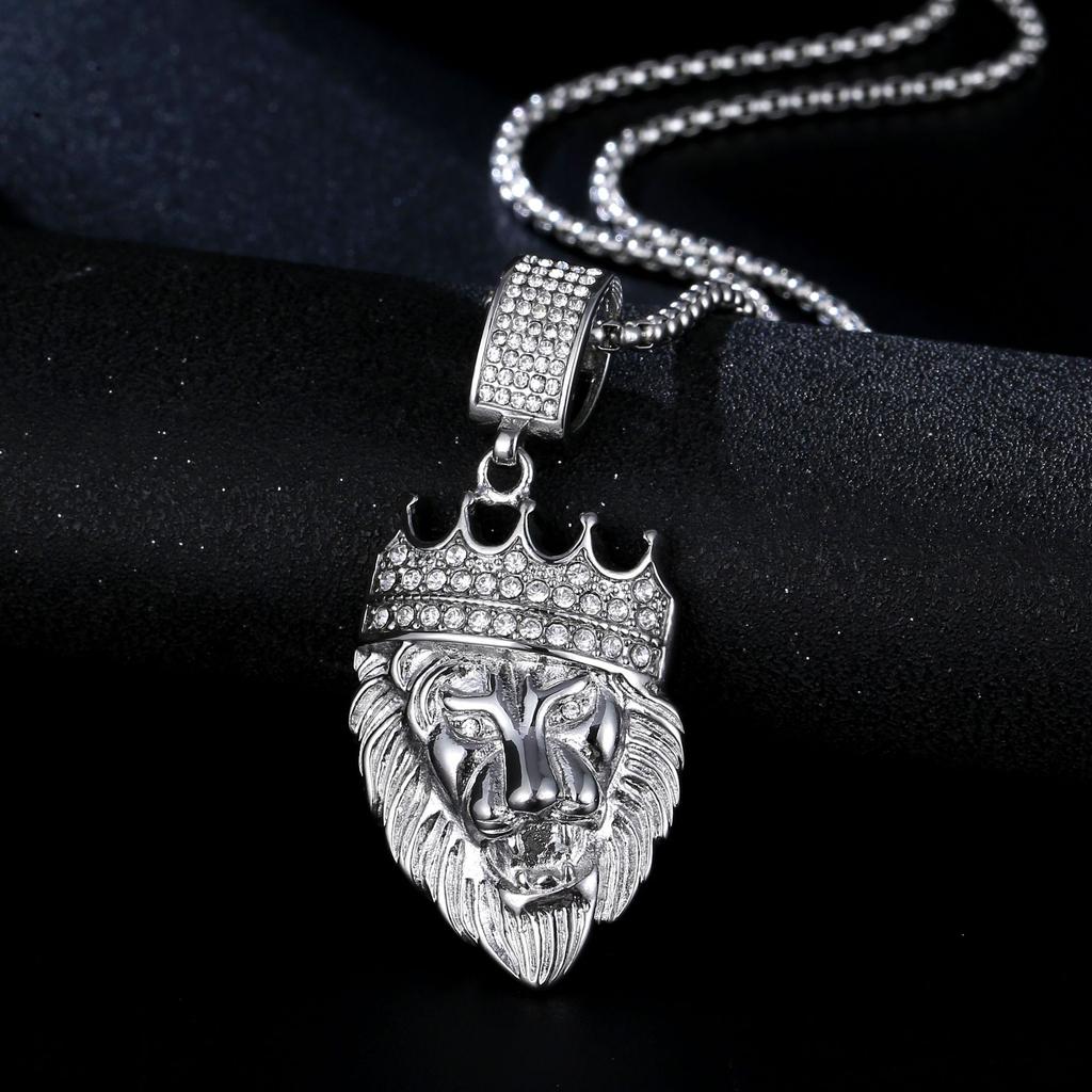 Hot-selling Hip Hop Jewelry Titanium Steel Gold-plated Diamond-studded Lion Head Pendant Necklace