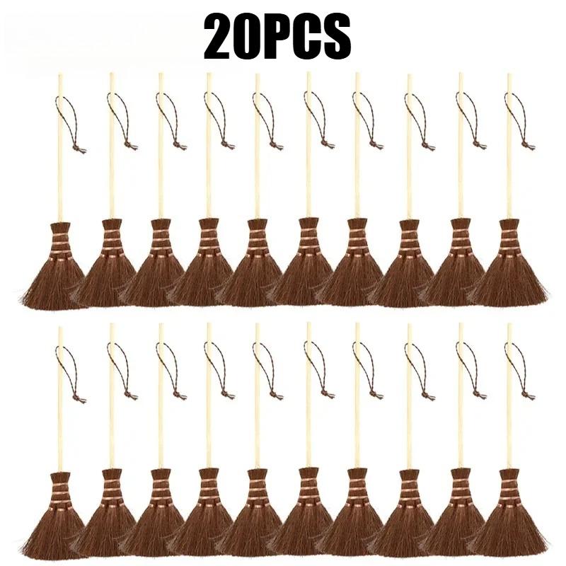 Mini Broom Desktop Keyboard Cleaner Portable Small Sweeper Creative Brown Bristle Brush for Dust crevice Cleaning Hanging Decor