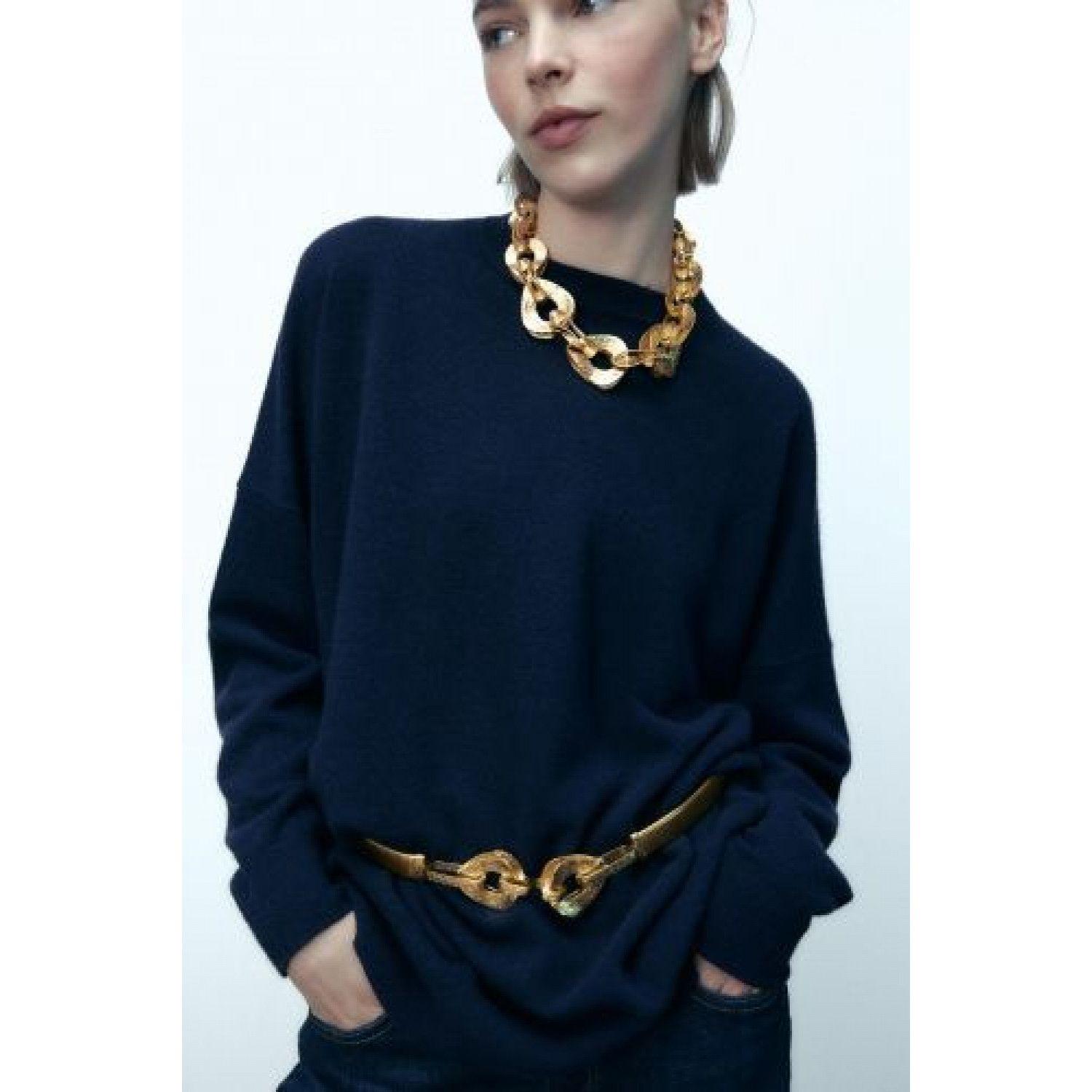 

TEXTURED CHAIN LINK NECKLACE