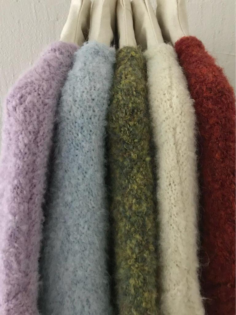 Japanese Style Soft Lamb Toggle Sweater - Women's Thickened, Cute, Comfortable Coat for Autumn 2025, White.