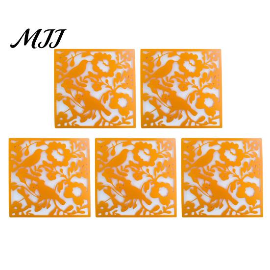 Hanging Partition Panel 5Pcs Room Divider Panel, Hollow Flower Butterfly Bird Wall Screen, Decor Square Decorative for Home Living