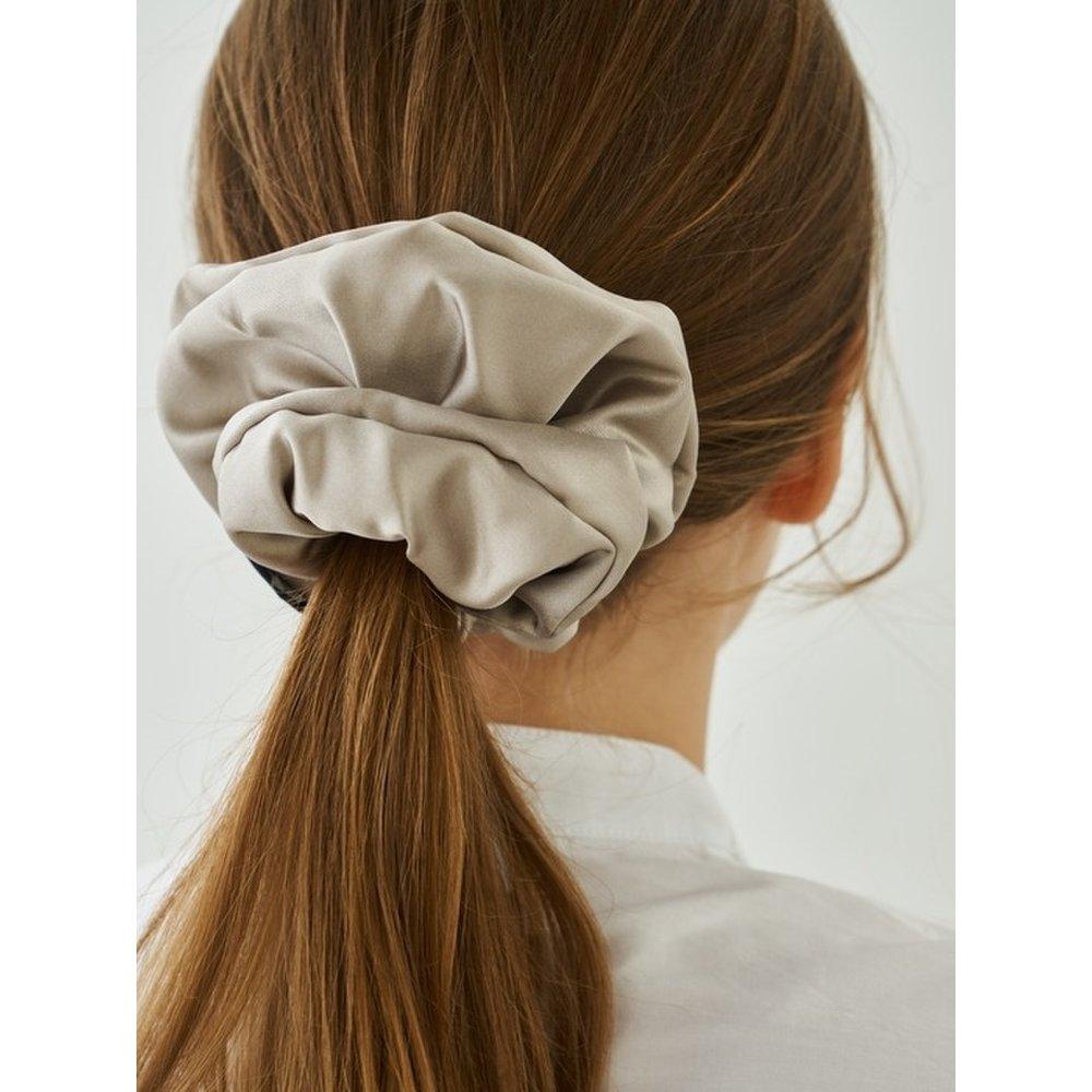 Glam Silk Scrunchie (2 Colors)