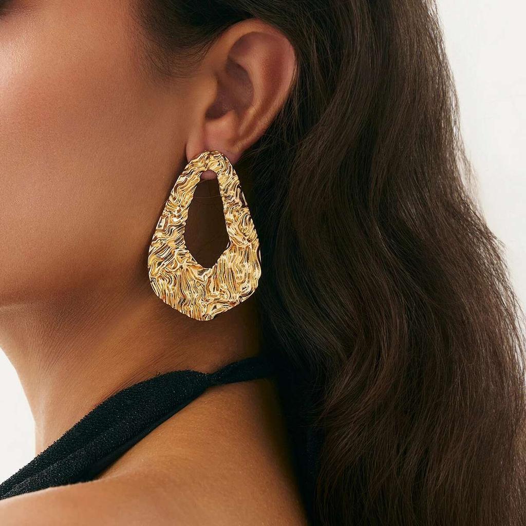 PuRui Punk Hollow Out Gold Color Wrinkled Texture Pendant Earrings Vintage Irregular Geometric Drop Earrings Female Zircon New